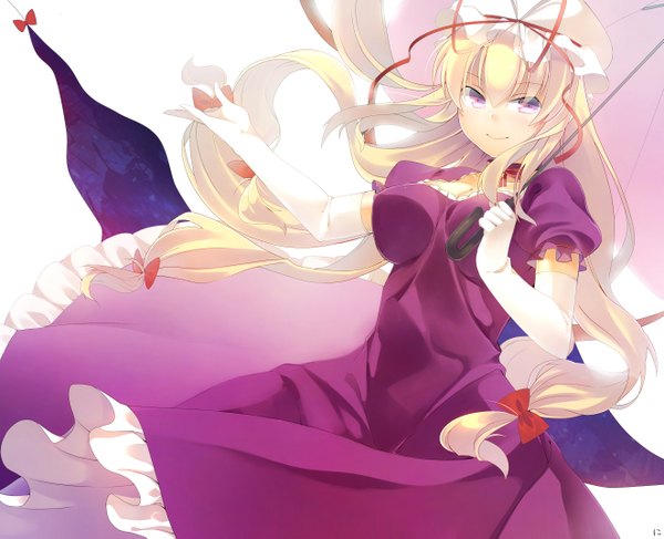 Anime picture 2646x2149 with touhou yakumo yukari niwashi (yuyu) single long hair looking at viewer highres blonde hair smile purple eyes girl dress gloves bow hair bow elbow gloves umbrella bonnet