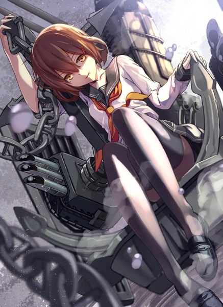 Anime picture 965x1325 with kantai collection ikazuchi destroyer fujita (condor) single tall image short hair brown hair brown eyes girl thighhighs weapon black thighhighs chain sailor suit anchor