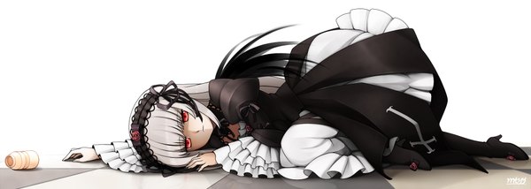Anime picture 2000x714 with rozen maiden suigintou mtyy single looking at viewer highres simple background red eyes wide image white background signed silver hair lying high heels puffy sleeves on side black wings checkered floor lolita fashion goth-loli