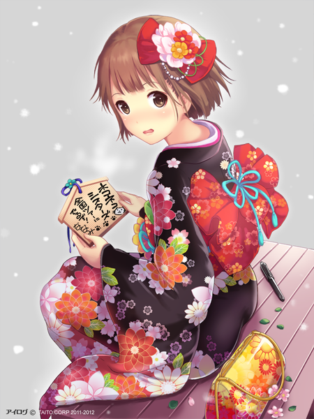 Anime picture 640x853 with ilog abe nanami occhan single tall image blush fringe short hair open mouth simple background brown hair sitting holding brown eyes bent knee (knees) traditional clothes japanese clothes inscription grey background floral print