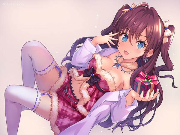 Anime picture 1100x827 with idolmaster idolmaster cinderella girls idolmaster cinderella girls starlight stage ichinose shiki hiyori hamu single long hair looking at viewer fringe breasts open mouth light erotic simple background smile hair between eyes brown hair large breasts ahoge bent knee (knees) grey background