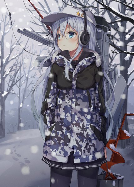 Anime picture 930x1300 with kantai collection hibiki destroyer verniy destroyer huwari (dnwls3010) single long hair tall image blush fringe blue eyes hair between eyes standing holding looking away silver hair outdoors pleated skirt fur trim snowing winter