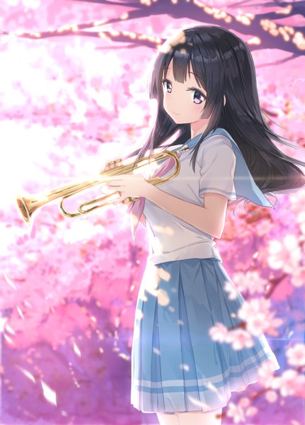 Anime picture 1818x2528 with hibike! euphonium kyoto animation kousaka reina fanqie jidan single long hair tall image blush fringe highres black hair smile standing purple eyes head tilt pleated skirt sunlight blurry cherry blossoms girl