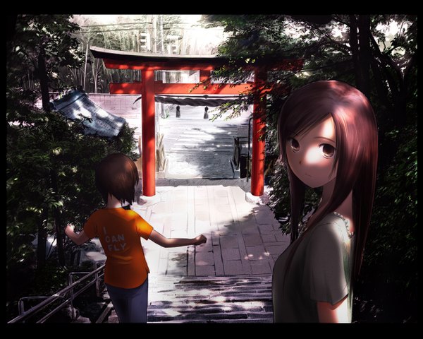 Anime picture 1280x1024 with original hosimo (artist) long hair short hair brown hair multiple girls brown eyes looking back from behind letterboxed girl 2 girls plant (plants) tree (trees) stairs torii