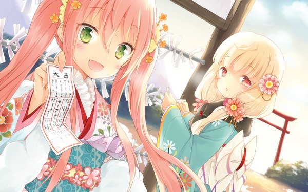 Anime picture 1920x1200 with cafe sourire cuffs (studio) mizushima serika ogiwara kyouko cuteg long hair blush highres open mouth blonde hair red eyes wide image twintails multiple girls green eyes pink hair japanese clothes hair flower teeth fang (fangs)