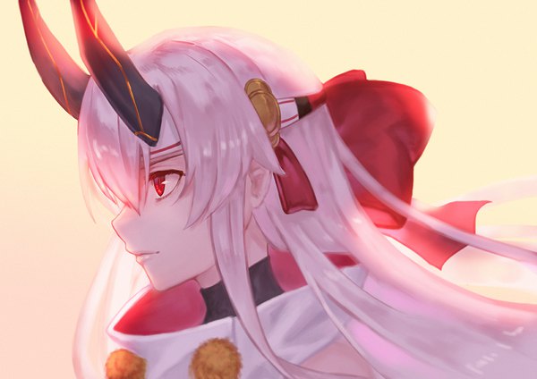 Anime picture 1191x842 with fate (series) fate/grand order tomoe gozen (fate) whitem (whiteemperor2020) single long hair fringe simple background hair between eyes red eyes looking away white hair profile horn (horns) oni horns girl bow hair bow hairband turtleneck
