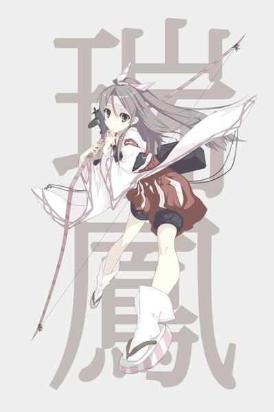 Anime picture 1329x2000 with kantai collection zuihou light aircraft carrier hamashin single long hair tall image looking at viewer full body ponytail grey hair wide sleeves grey eyes girl ribbon (ribbons) weapon hair ribbon shorts armor bow (weapon) zori