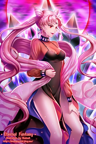 Anime picture 550x825 with bishoujo senshi sailor moon toei animation chibiusa black lady shainea single tall image fringe smile red eyes standing twintails holding signed looking away pink hair very long hair lips hair bun (hair buns) hand on hip