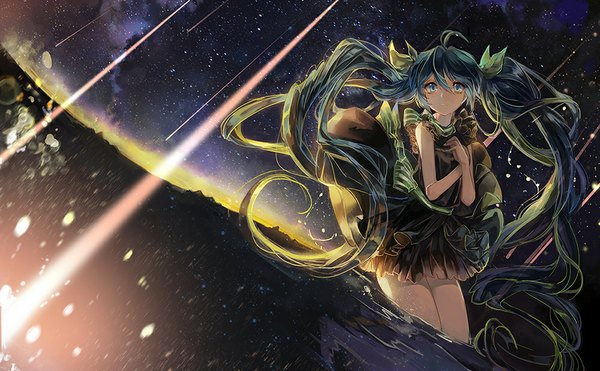 Anime picture 1000x619 with vocaloid hatsune miku vima single looking at viewer blue eyes wide image twintails ahoge very long hair green hair night night sky horizon meteor rain girl dress ribbon (ribbons) hair ribbon frills