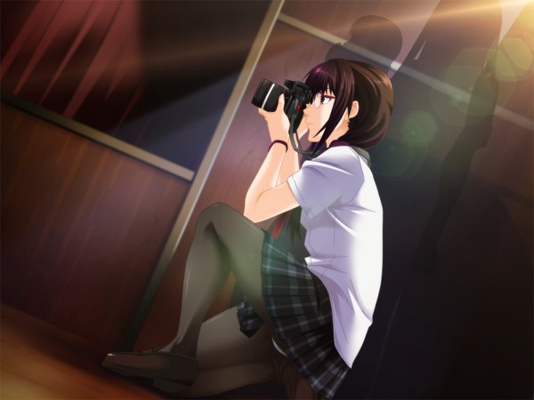 Anime picture 1024x768 with kansen5 (game) long hair black hair brown eyes game cg girl skirt uniform school uniform miniskirt glasses camera