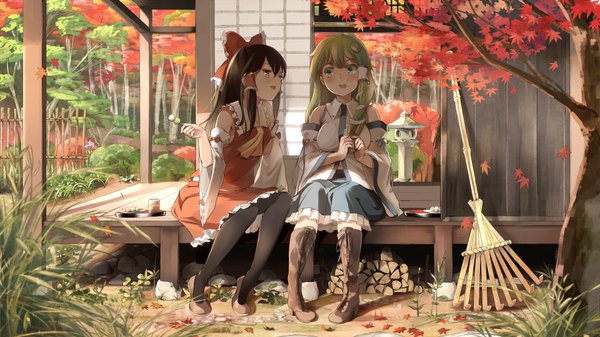 Anime picture 1920x1080 with touhou hakurei reimu kochiya sanae supertie blush fringe highres breasts open mouth brown hair wide image sitting multiple girls brown eyes green eyes traditional clothes green hair autumn talking girl