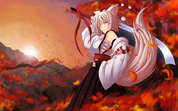 Anime picture 1440x900 with touhou inubashiri momiji single short hair red eyes wide image animal ears white hair animal tail evening sunset wolf ears wolf tail girl weapon detached sleeves sword belt leaf (leaves) sun