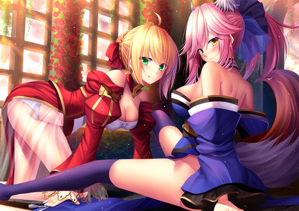 Anime picture 1100x778 with fate (series) fate/extra nero claudius (fate) (all) tamamo (fate) (all) nero claudius (fate) tamamo no mae (fate) toshi (1-147) long hair blush short hair light erotic blonde hair bare shoulders multiple girls green eyes animal ears yellow eyes pink hair ahoge tail