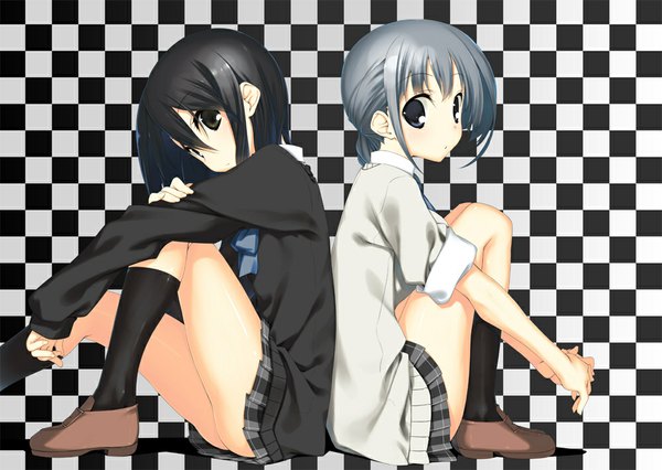 Anime picture 1000x711 with kokoro connect silver link inaba himeko nagase iori kagome (traumatize) looking at viewer fringe short hair light erotic black hair hair between eyes multiple girls grey hair black eyes back to back checkered background girl skirt uniform 2 girls
