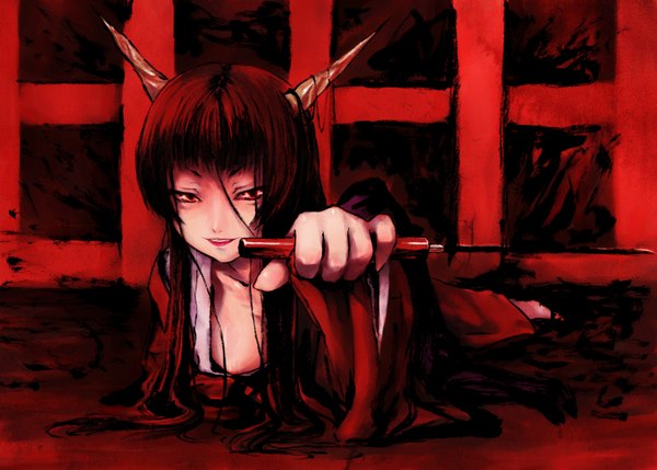 Anime picture 1566x1122 with original pokomi (artist) single long hair black hair smile red eyes very long hair japanese clothes horn (horns) red background demon girl weapon kimono knife