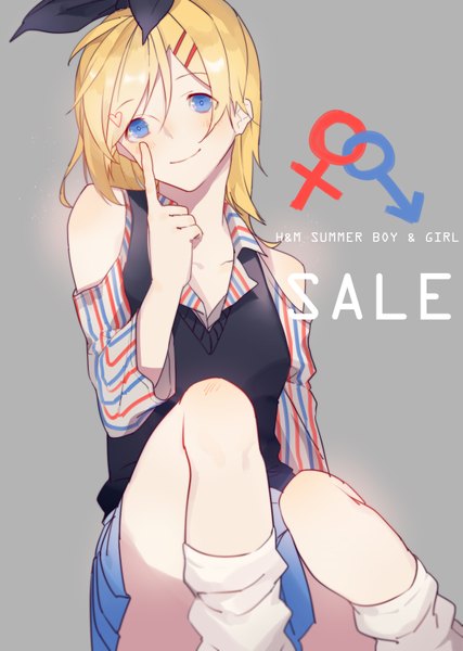 Anime picture 2549x3582 with vocaloid kagamine rin ryuutsuki basetsu single tall image blush highres short hair blue eyes simple background blonde hair smile sitting pleated skirt inscription grey background striped girl skirt bow