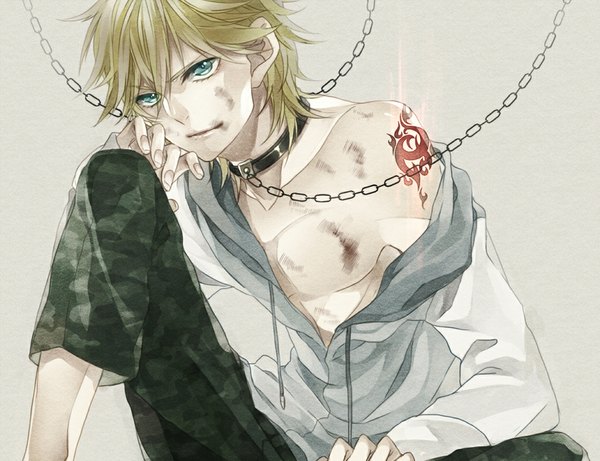 Anime picture 1040x800 with k-project gohands (studio) eric sutr tsukudato single looking at viewer short hair blue eyes simple background blonde hair sitting bare shoulders aqua eyes light smile grey background open clothes open jacket tattoo undressing boy