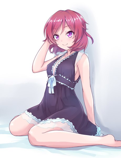 Anime picture 1000x1300 with love live! school idol project sunrise (studio) love live! nishikino maki kanabun single tall image short hair simple background smile sitting purple eyes bare shoulders looking away pink hair cleavage full body barefoot gradient background adjusting hair