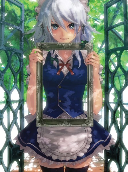 Anime picture 1271x1713 with touhou izayoi sakuya kumonji aruto single tall image looking at viewer short hair blue eyes smile silver hair maid empty picture frame girl thighhighs dress black thighhighs headdress maid headdress picture frame