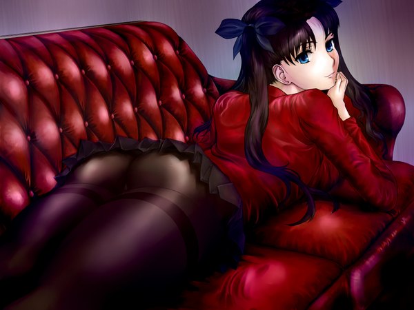Anime picture 2048x1536 with fate (series) fate/stay night toosaka rin abura single long hair highres blue eyes light erotic black hair ass looking back girl skirt bow hair bow miniskirt pantyhose couch