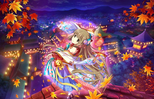 Anime picture 1280x824 with idolmaster idolmaster cinderella girls yorita yoshino single long hair smile brown hair brown eyes looking away traditional clothes japanese clothes night miko girl hair ornament leaf (leaves) maple leaf