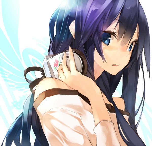 Anime picture 1300x1257 with original shin (anbqqcb) long hair blue eyes black hair girl headphones