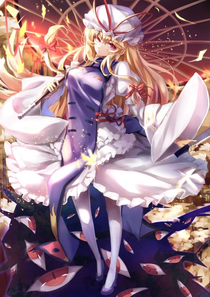 Anime picture 900x1275 with touhou yakumo yukari kamiljm single long hair tall image looking at viewer blonde hair pink eyes eyes girl dress bow hair bow frills umbrella bonnet