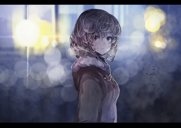 Anime picture 1228x868 with original koruse single looking at viewer blush fringe short hair brown hair standing blurry letterboxed silver eyes city lights girl