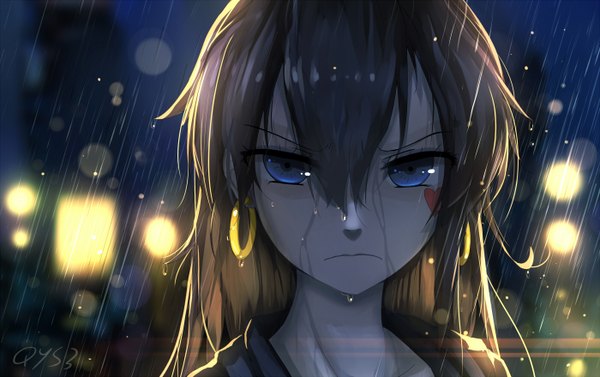 Anime picture 1400x880 with original qian ye (qys3) qys3 single long hair looking at viewer fringe blue eyes hair between eyes brown hair blurry night wet close-up rain eyebrows city lights girl earrings heart
