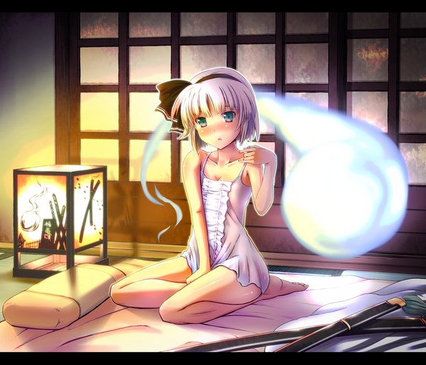 Anime picture 1400x1200 with touhou konpaku youmu myon mochisuke teru (artist) single looking at viewer blush short hair sitting green eyes cleavage white hair barefoot wariza letterboxed ghost girl weapon sword hairband