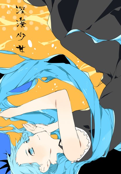 Anime picture 1111x1600 with vocaloid hatsune miku yamato (aoiaoiao921) single long hair tall image blush blue eyes simple background smile blue hair light smile hieroglyph underwater upside down orange background girl dress