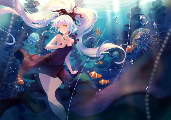 Anime picture 1315x929 with original criin single looking at viewer bare shoulders yellow eyes white hair very long hair underwater girl animal sundress bubble (bubbles) fish (fishes)