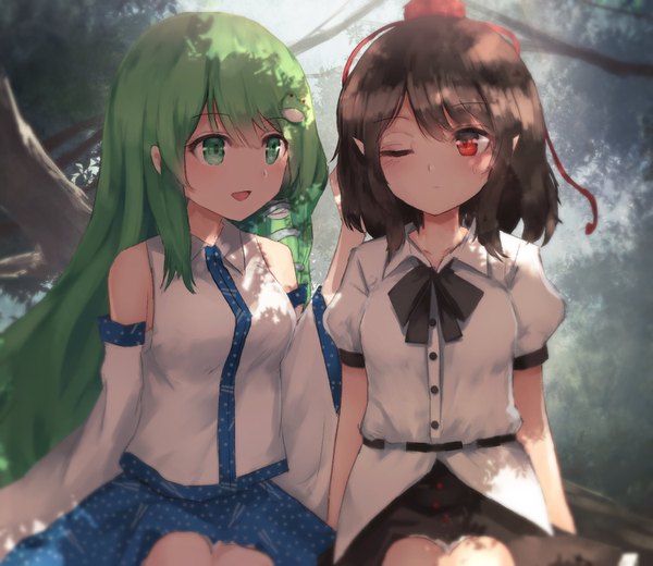 Anime picture 1500x1300 with touhou kochiya sanae shameimaru aya thkani long hair short hair open mouth black hair smile red eyes sitting bare shoulders multiple girls green eyes :d one eye closed green hair wide sleeves short sleeves puffy sleeves