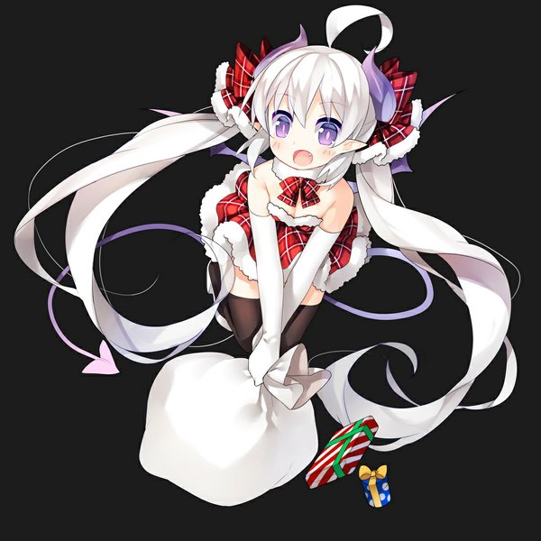 Anime picture 1000x1000 with original rulu saru (longbb) single looking at viewer open mouth simple background purple eyes twintails bare shoulders ahoge bent knee (knees) white hair tail very long hair horn (horns) pointy ears grey background :o christmas