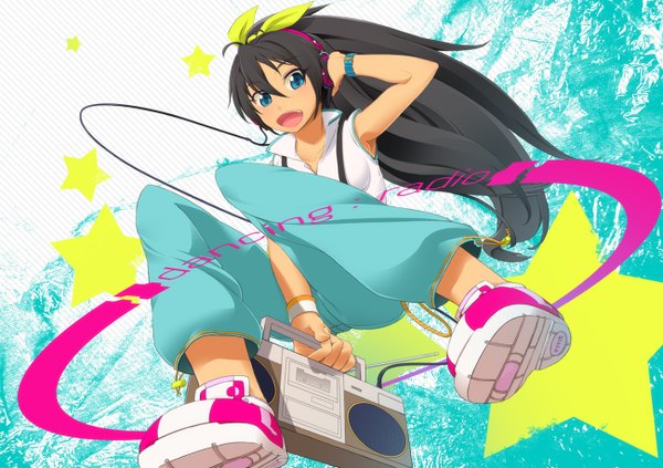 Anime picture 1300x918 with idolmaster ganaha hibiki yuo (onion moebius) single long hair looking at viewer blush open mouth blue eyes black hair ponytail teeth from below fang (fangs) sleeveless happy girl bow hair bow shoes