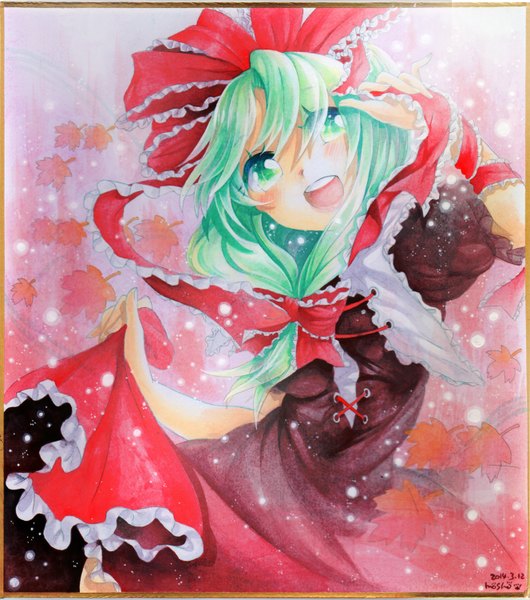 Anime picture 1327x1500 with touhou kagiyama hina mosho single long hair tall image blush open mouth green eyes signed green hair puffy sleeves border looking up traditional media watercolor (medium) girl dress bow hair bow