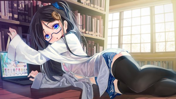 Anime picture 2560x1440 with original okingjo single long hair looking at viewer highres blue eyes light erotic black hair wide image ponytail lying :o zettai ryouiki side ponytail on side girl thighhighs skirt hair ornament