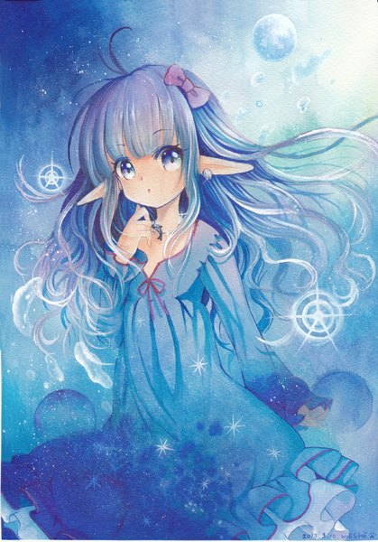 Anime picture 698x1000 with original mosho single long hair tall image fringe blue eyes simple background signed blue hair looking away ahoge blue background traditional media watercolor (medium) girl dress bow hair bow earrings