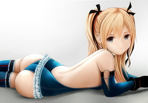Anime picture 1000x703 with dead or alive marie rose nannacy7 single long hair looking at viewer fringe light erotic twintails bare shoulders ass lying grey eyes back girl thighhighs gloves ribbon (ribbons) hair ribbon black gloves