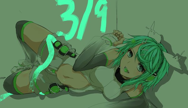 Anime picture 1666x960 with vocaloid hatsune miku short hair wide image green eyes green hair cosplay kagamine rin (cosplay) girl detached sleeves shorts headphones lollipop