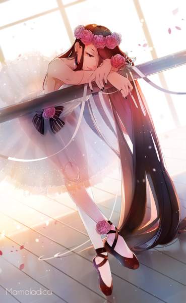 Anime picture 1167x1894 with original marmalade (elfless vanilla) single tall image fringe standing brown eyes looking away very long hair nail polish fingernails hair over one eye leaning leaning forward crossed legs crossed arms eyeshadow black nail polish ballerina ballet