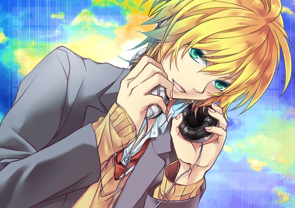 Anime picture 1800x1274 with vocaloid kagamine len teito (0w0kuma) single highres short hair blonde hair green eyes upper body headphones around neck boy headphones