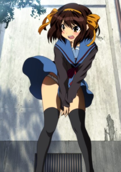 Anime picture 950x1344 with suzumiya haruhi no yuutsu kyoto animation suzumiya haruhi yadokari genpachirou single tall image blush short hair open mouth light erotic brown hair brown eyes looking away wind pantyshot skirt flip wind lift girl thighhighs skirt