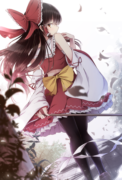 Anime picture 1215x1800 with touhou hakurei reimu toyosaki shu single long hair tall image looking at viewer fringe hair between eyes brown hair standing holding brown eyes traditional clothes japanese clothes looking back wind wide sleeves miko arm behind back