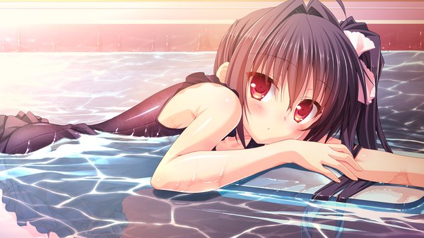 Anime picture 1280x720 with quintuple splash minori tomoe single long hair looking at viewer blush black hair red eyes wide image game cg girl swimsuit one-piece swimsuit pool