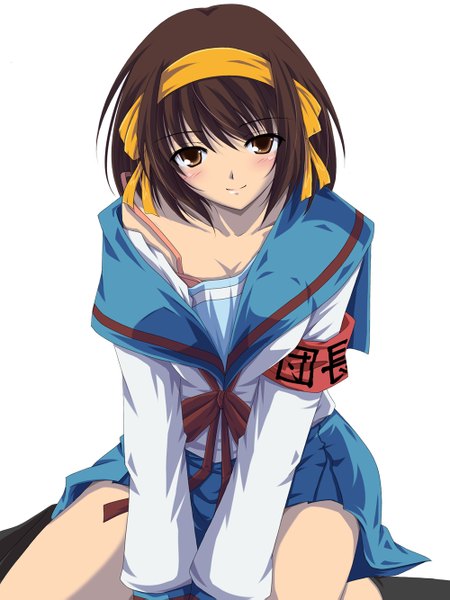 Anime picture 1000x1333 with suzumiya haruhi no yuutsu kyoto animation suzumiya haruhi meso (gjmeso) single tall image looking at viewer blush short hair simple background smile brown hair white background brown eyes girl uniform school uniform hairband