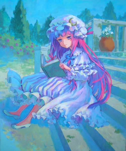 Anime picture 2396x2871 with touhou patchouli knowledge ama-tou single long hair tall image highres smile sitting purple eyes purple hair girl dress flower (flowers) bow plant (plants) hair bow book (books) bonnet stairs