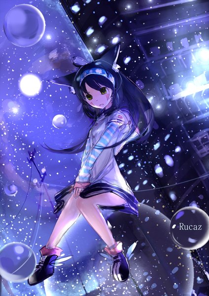 Anime picture 900x1272 with original rucaz (wata okami) single long hair tall image black hair sitting green eyes signed animal ears cloud (clouds) bent knee (knees) cat ears night cat girl night sky city light cityscape city lights