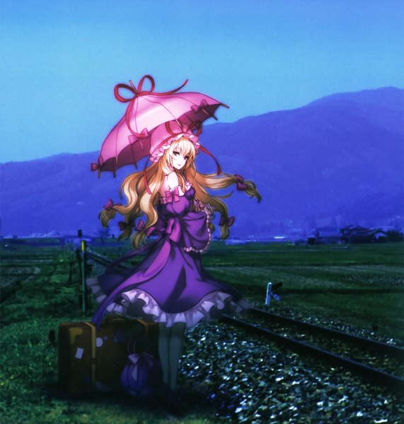 Anime picture 2006x2107 with touhou gensou kaikyou (artbook) yakumo yukari an2a long hair tall image highres blonde hair mountain photo background girl dress bow ribbon (ribbons) umbrella bag bonnet suitcase railroad tracks