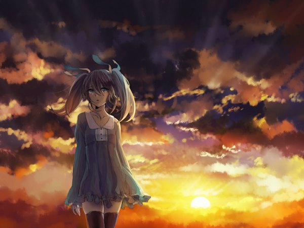 Anime picture 1000x750 with vocaloid hatsune miku nonoharak single long hair blue eyes twintails blue hair sky cloud (clouds) evening sunset girl thighhighs dress ribbon (ribbons) black thighhighs hair ribbon sun